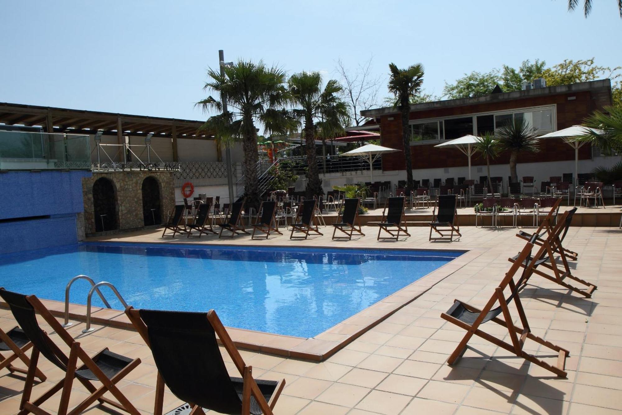 Don Angel - Adults Recommended Hotell Santa Susanna Eksteriør bilde