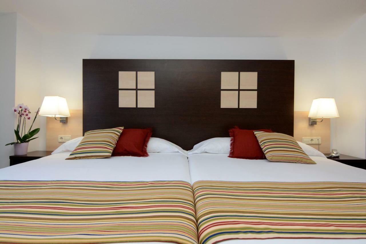 Don Angel - Adults Recommended Hotell Santa Susanna Eksteriør bilde