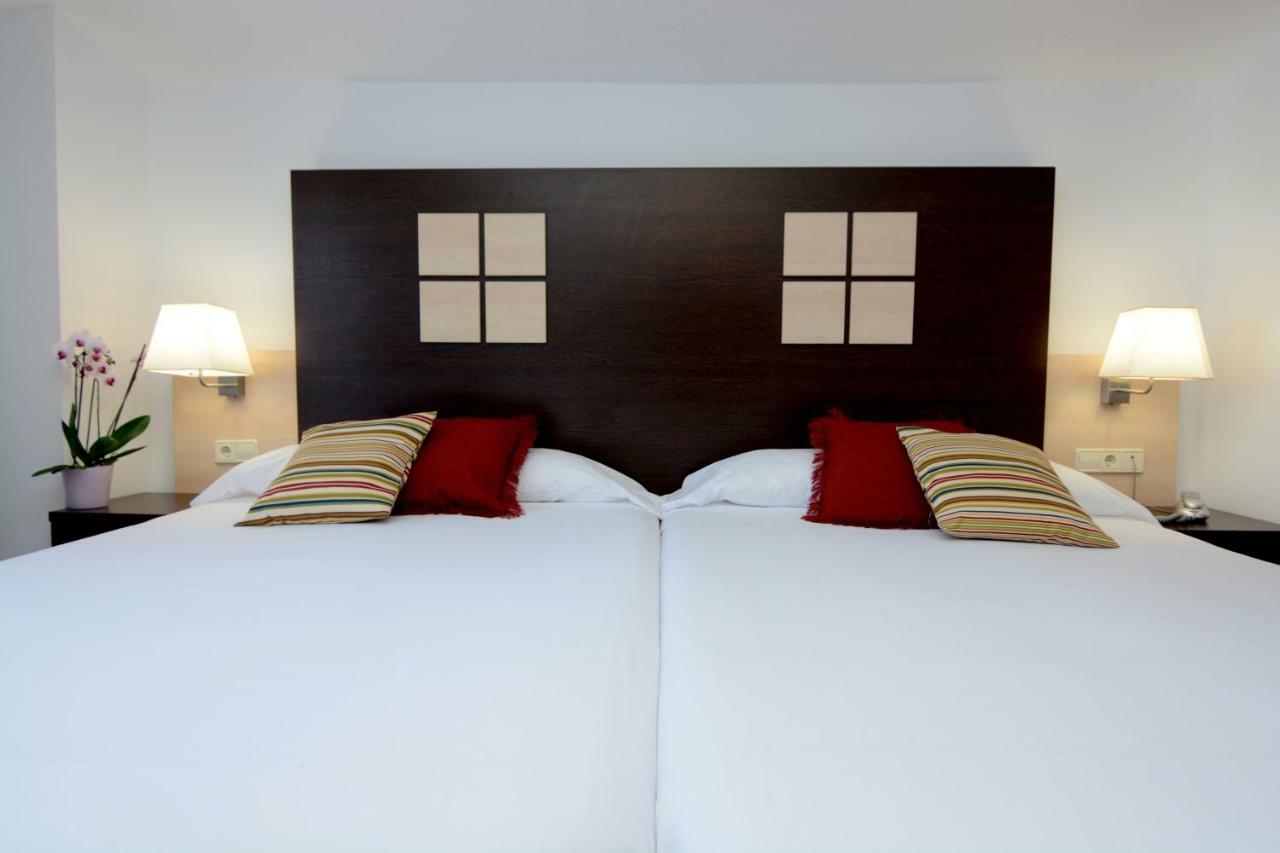 Don Angel - Adults Recommended Hotell Santa Susanna Eksteriør bilde